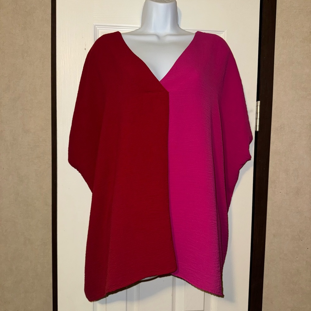Entro Colorblock V-Neck top- Red and Pink